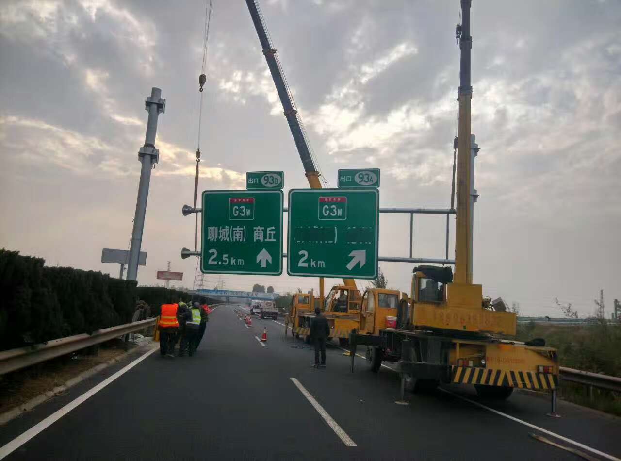 银川银川高速公路标志牌施工案例